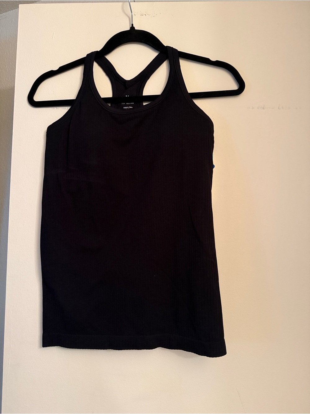 Attraco Black Racerback Ribbed Tank Top size m